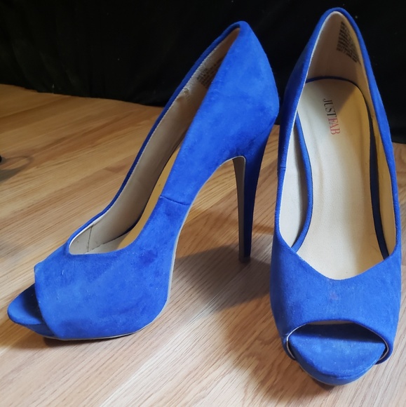 Blue Heels - Picture 1 of 1